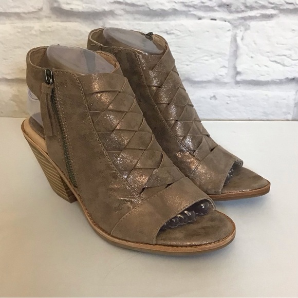 Sofft 8.5 Mckenna Suede Leather Metallic Sandals Braided Comfort Shoes Tan Taupe - Picture 3 of 13